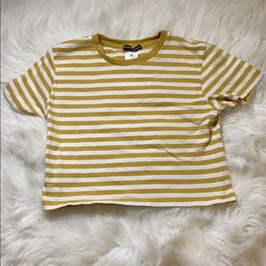 Brandy Melville t-shirt.